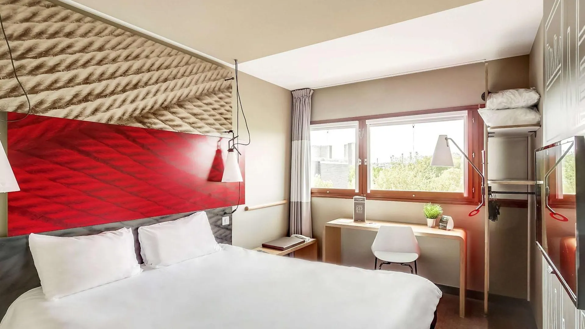 Ibis Bercy Village 12ème Hotel 3*